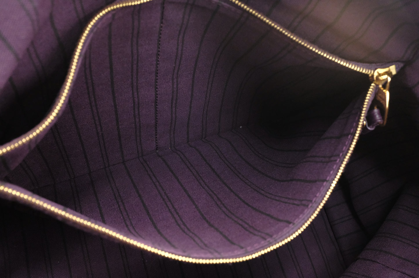 Louis Vuitton Lumineuse PM in Purple Empreinte Leather