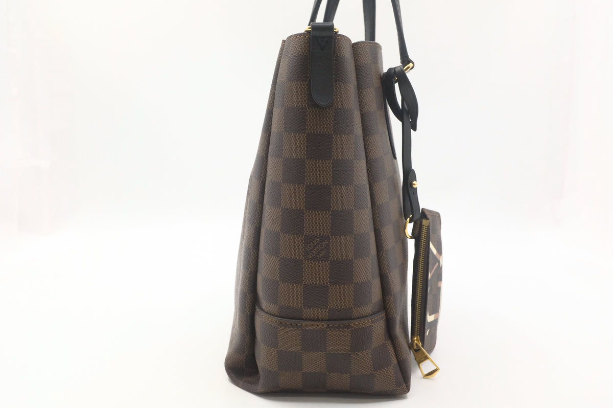 Louis Vuitton Belmont in Damier Ebene Canvas