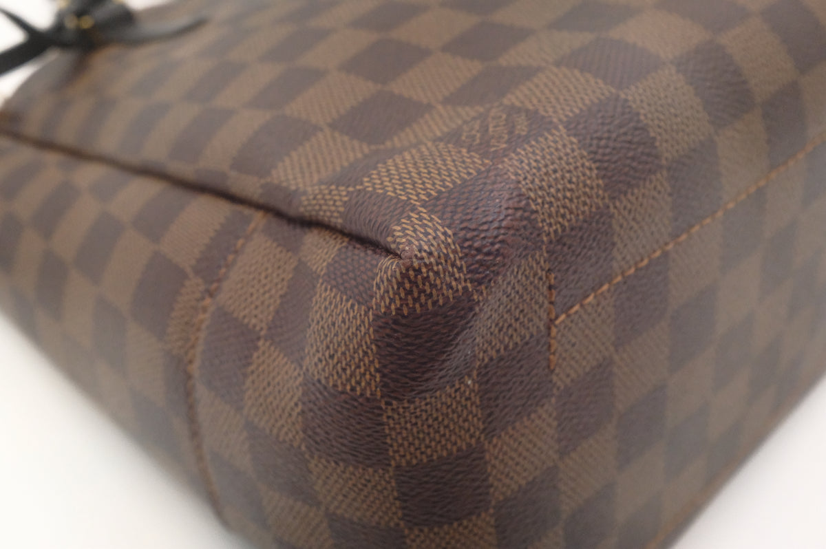 Louis Vuitton Belmont in Damier Ebene Canvas