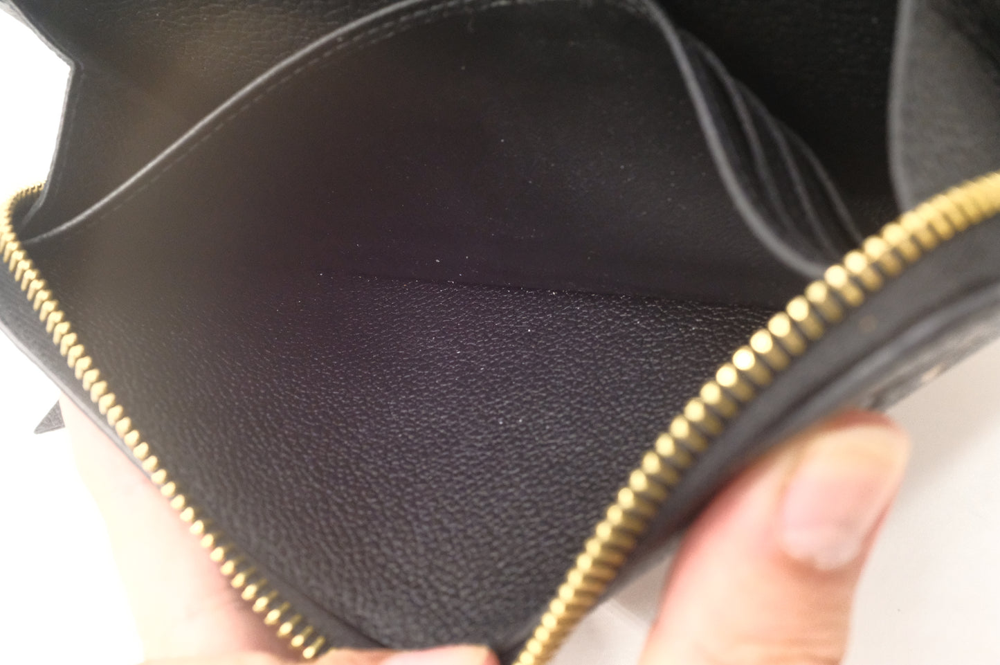 Louis Vuitton Long Zippy Wallet in Black and Beige Bicolor Empreinte Leather