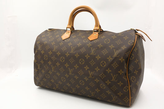 Louis Vuitton Speedy 40 in Monogram Canvas