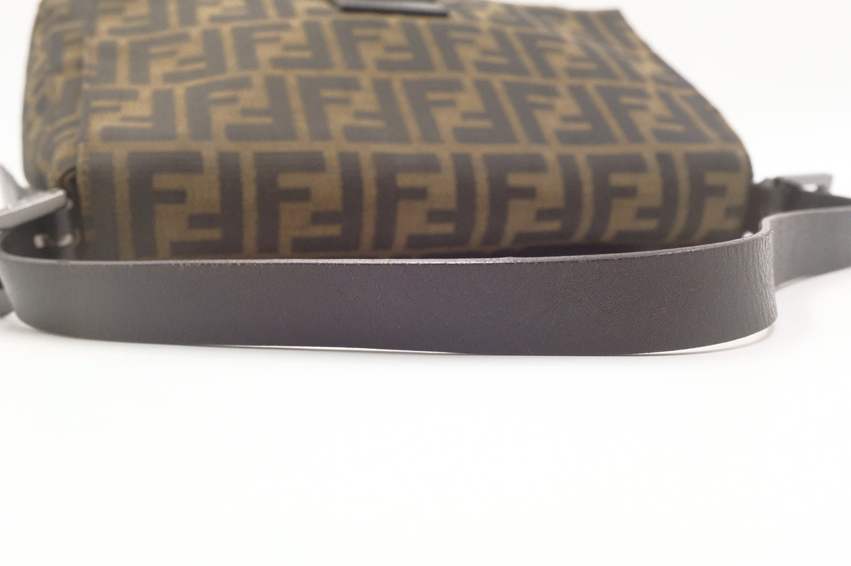 Fendi Mamma Baguette in Zucca Canvas