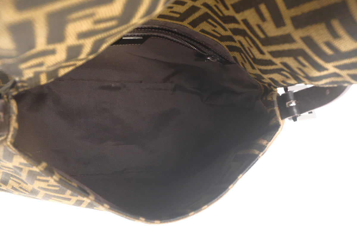 Fendi Mamma Baguette in Zucca Canvas