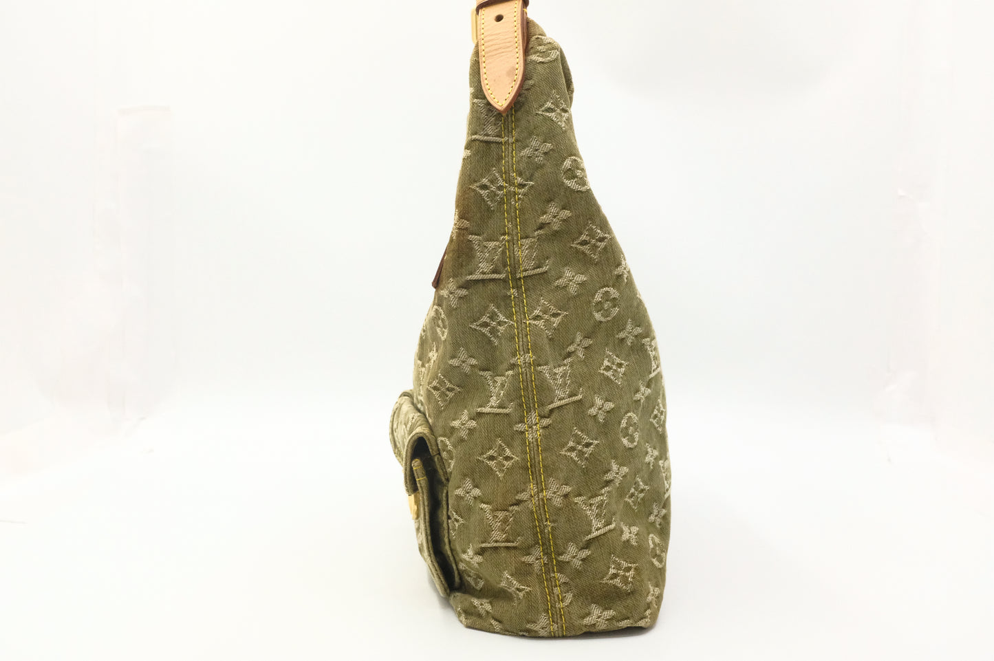 Louis Vuitton Baggy GM in Khaki Monogram Denim