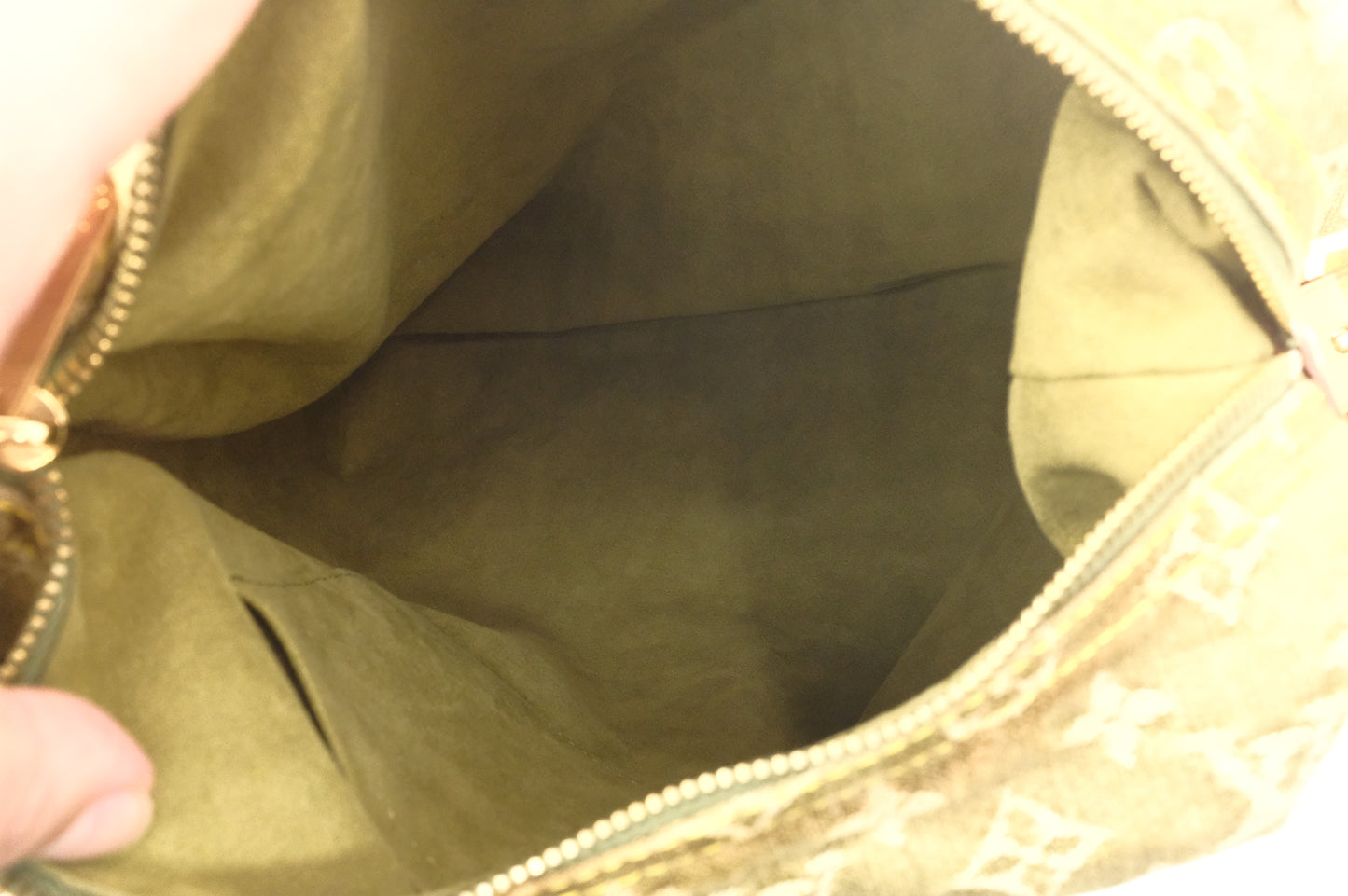 Louis Vuitton Baggy GM in Khaki Monogram Denim