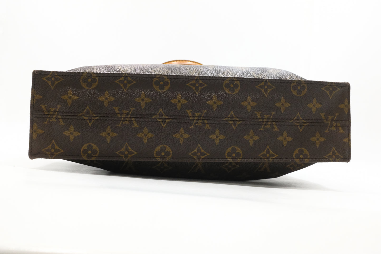 Louis Vuitton Sac Plat in Monogram Canvas