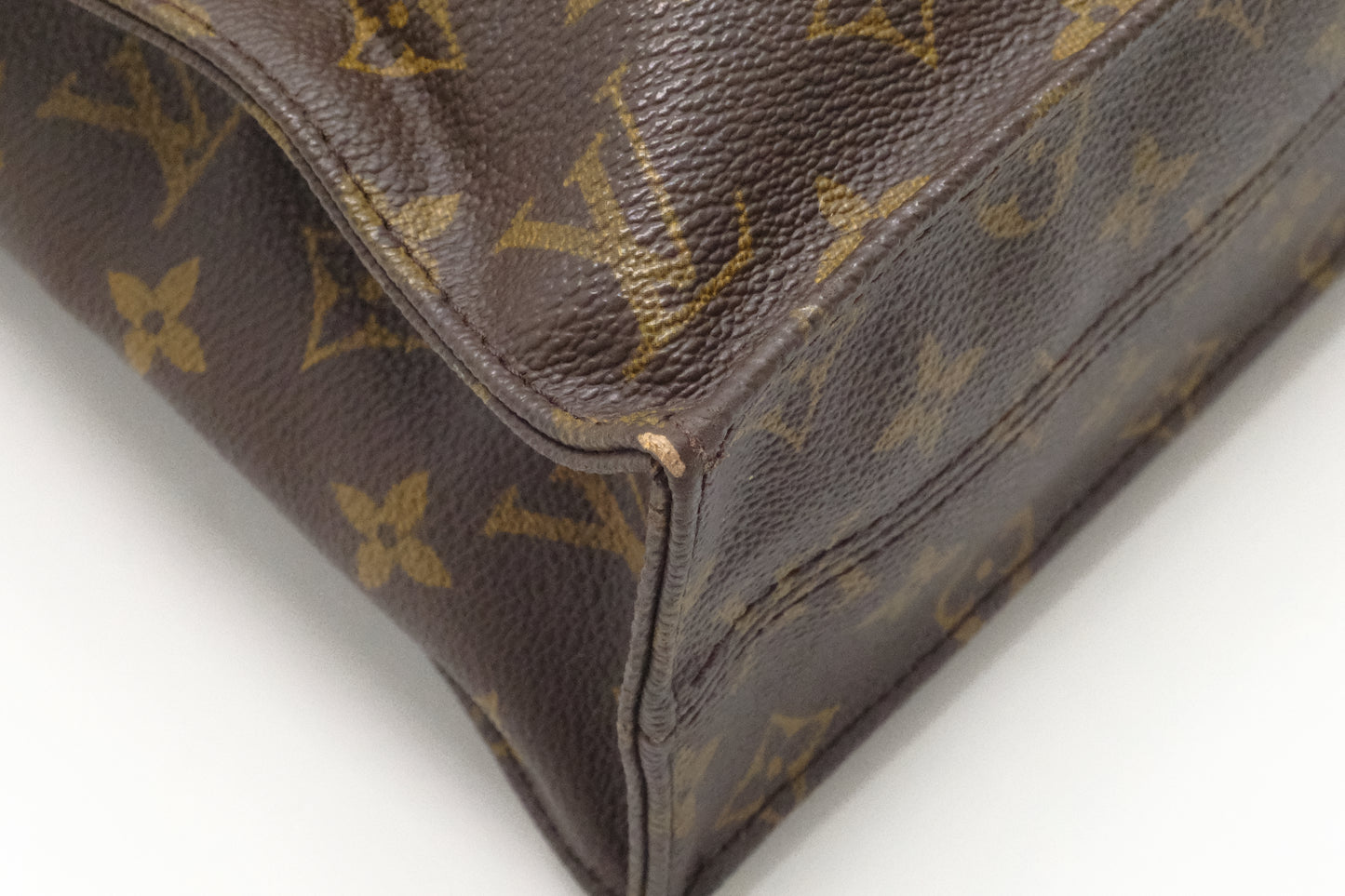 Louis Vuitton Sac Plat in Monogram Canvas