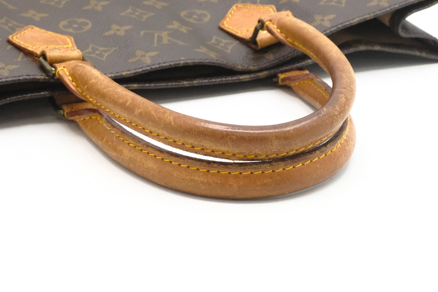 Louis Vuitton Sac Plat in Monogram Canvas