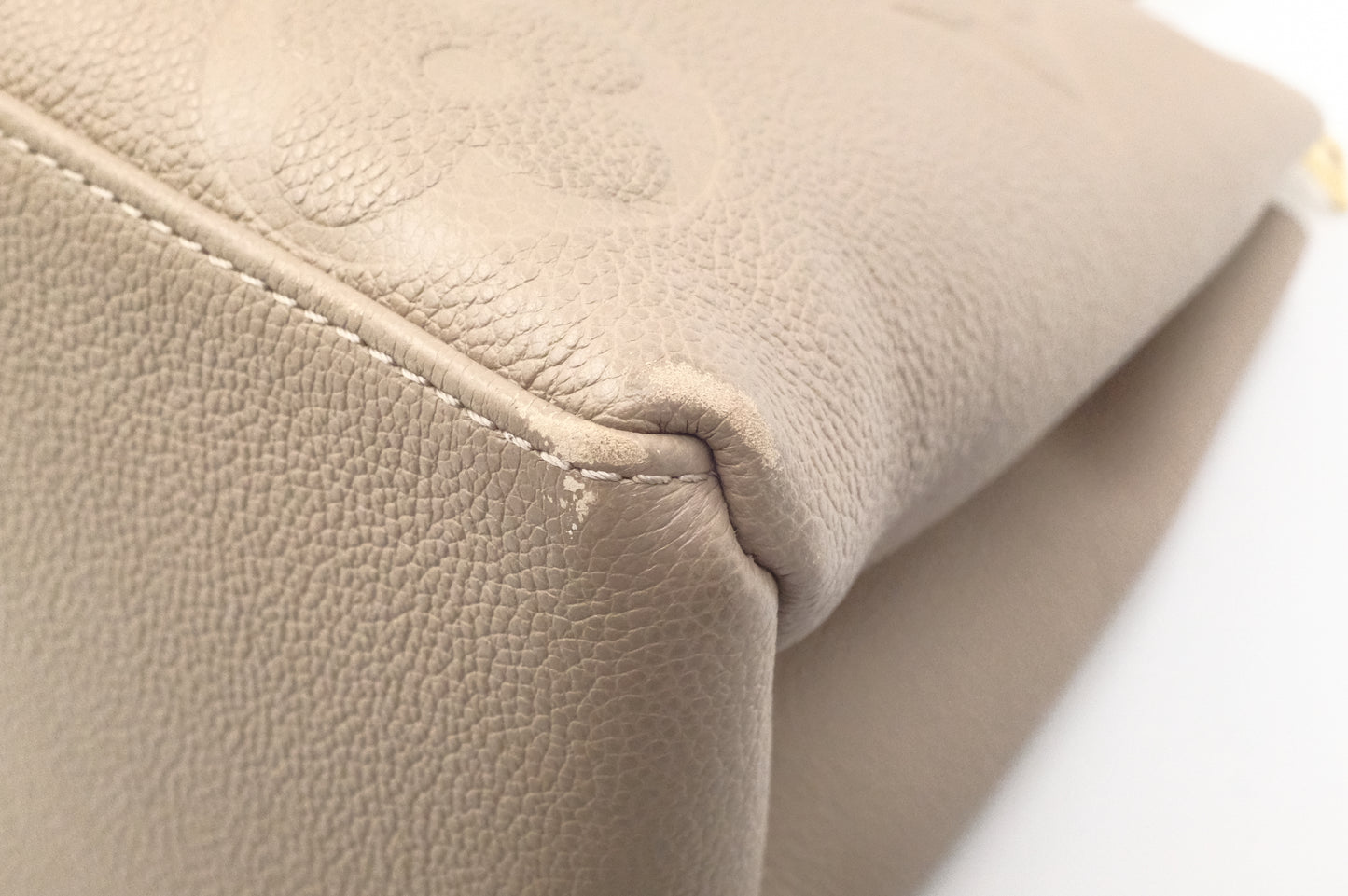 Louis Vuitton Grand Palais in Turtledove Empreinte Leather