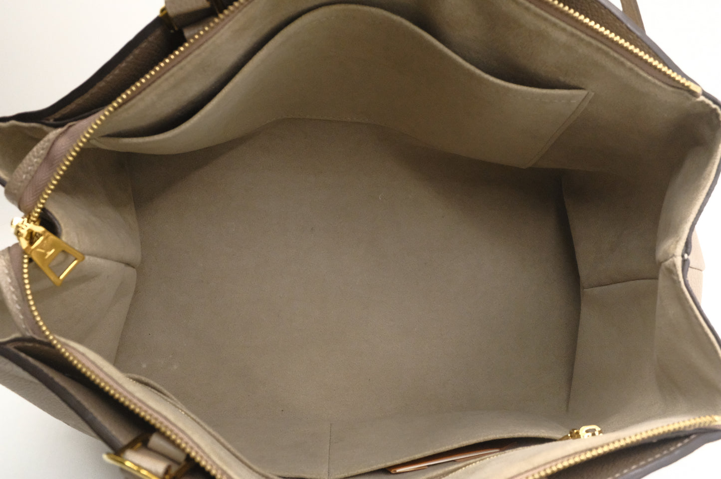 Louis Vuitton Grand Palais in Turtledove Empreinte Leather