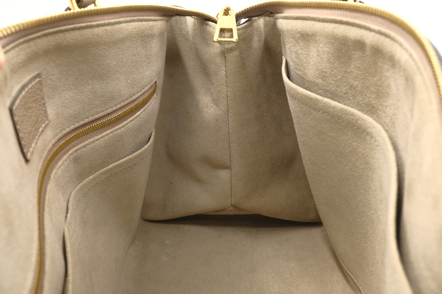 Louis Vuitton Grand Palais in Turtledove Empreinte Leather