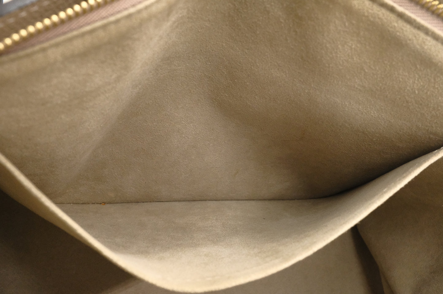 Louis Vuitton Grand Palais in Turtledove Empreinte Leather