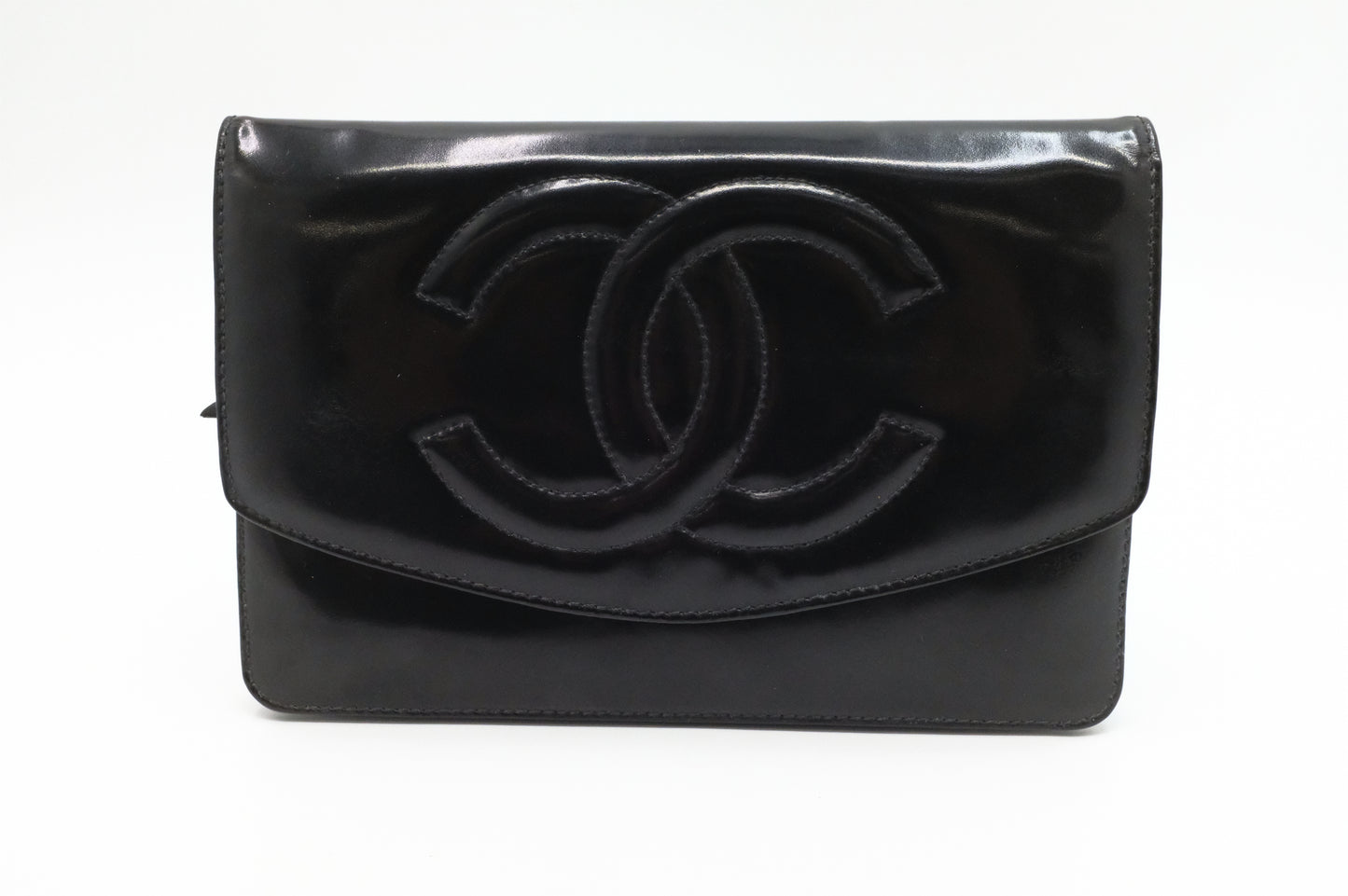 Chanel Wallet on Chain in Black Patent Leather