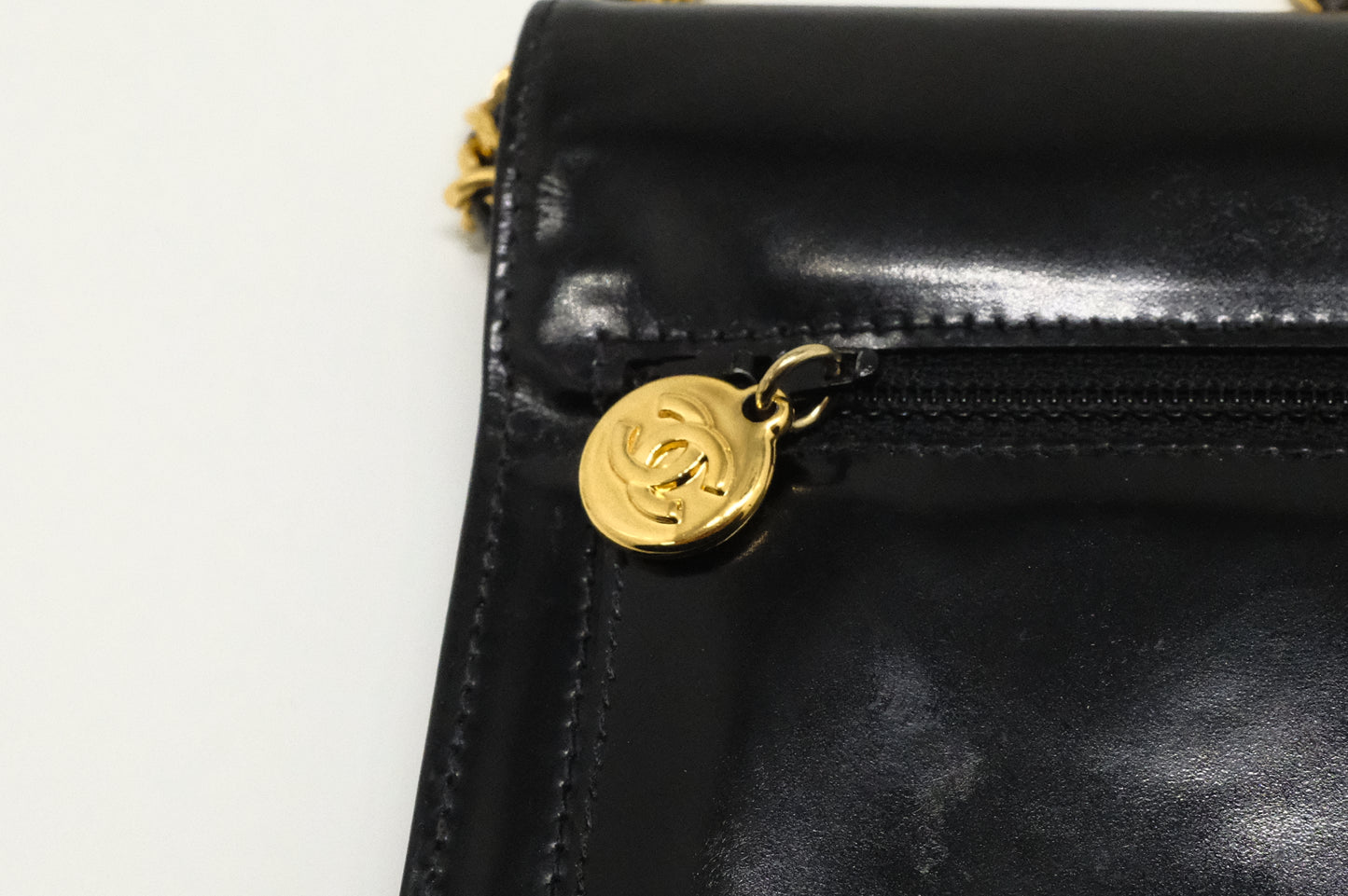 Chanel Wallet on Chain in Black Patent Leather