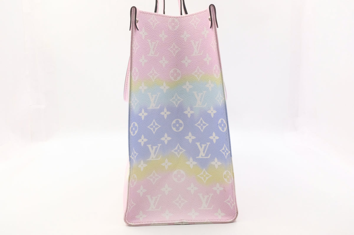 Louis Vuitton OnTheGo GM in Escale Monogram Canvas