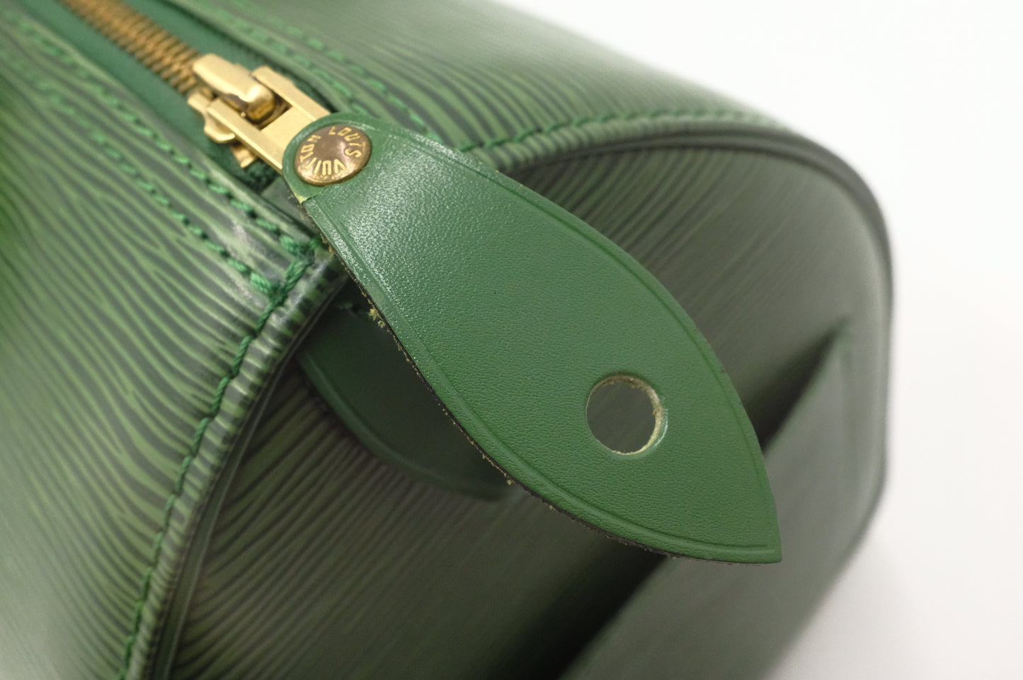 Louis Vuitton Speedy 30 in Green Epi Leather