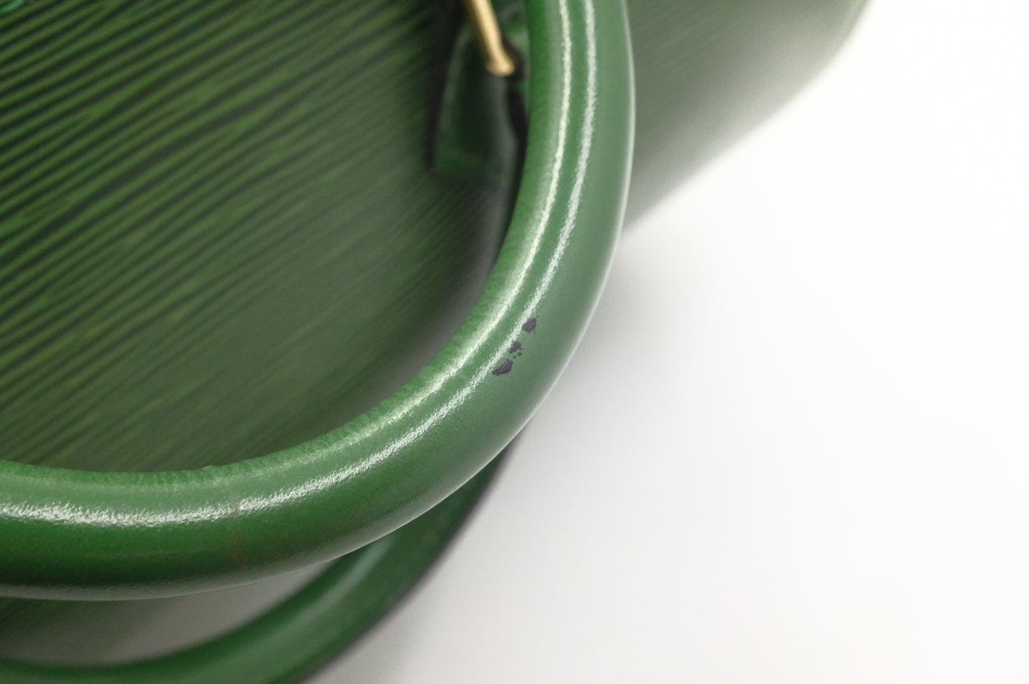 Louis Vuitton Speedy 30 in Green Epi Leather