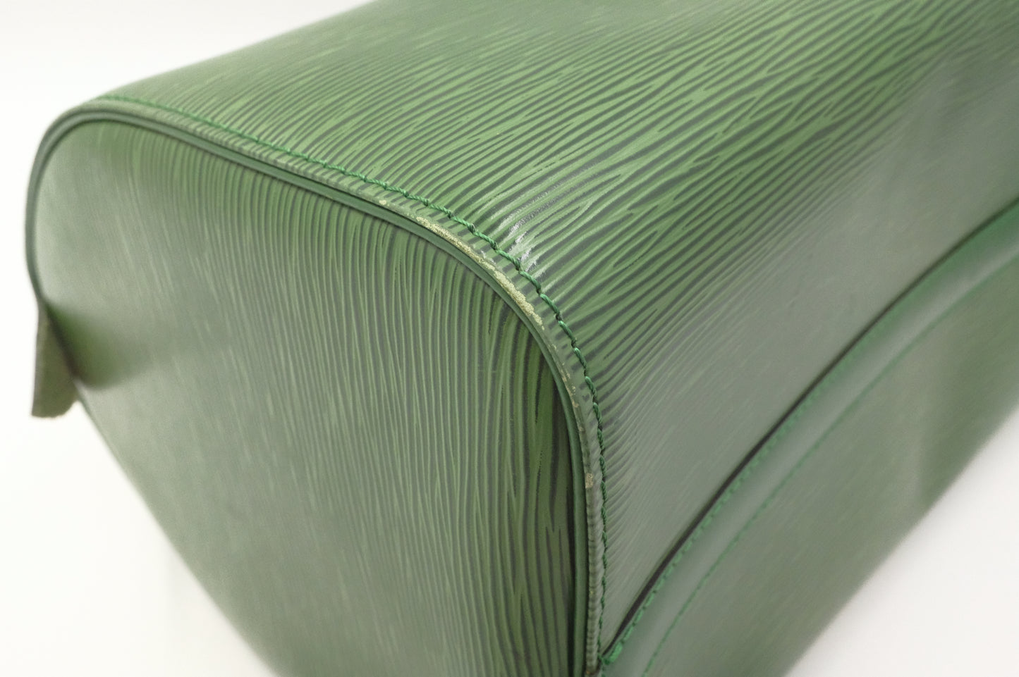 Louis Vuitton Speedy 30 in Green Epi Leather