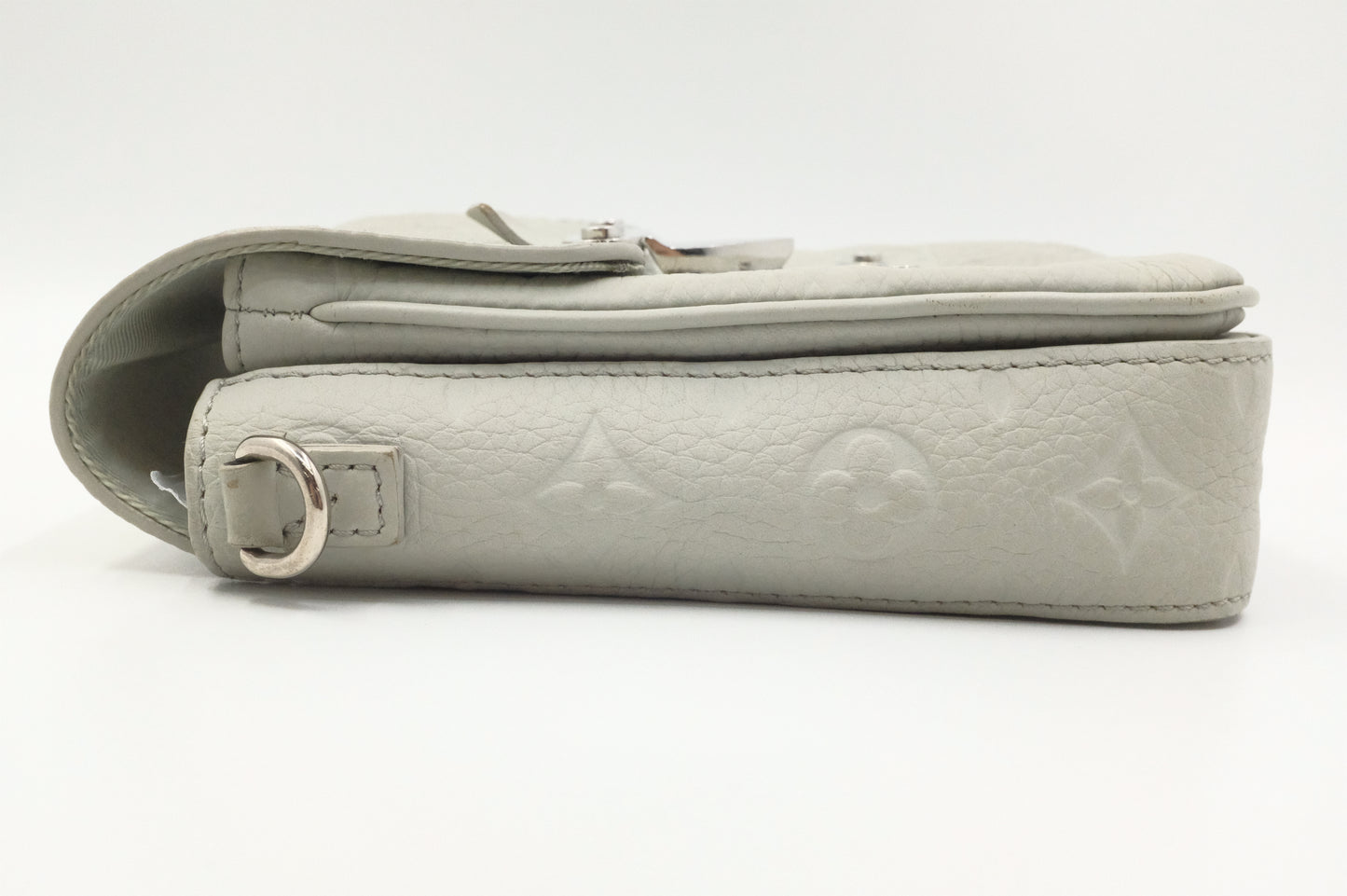 Louis Vuitton S-Lock Wearable Wallet in Mineral Grey Taurillon Leather