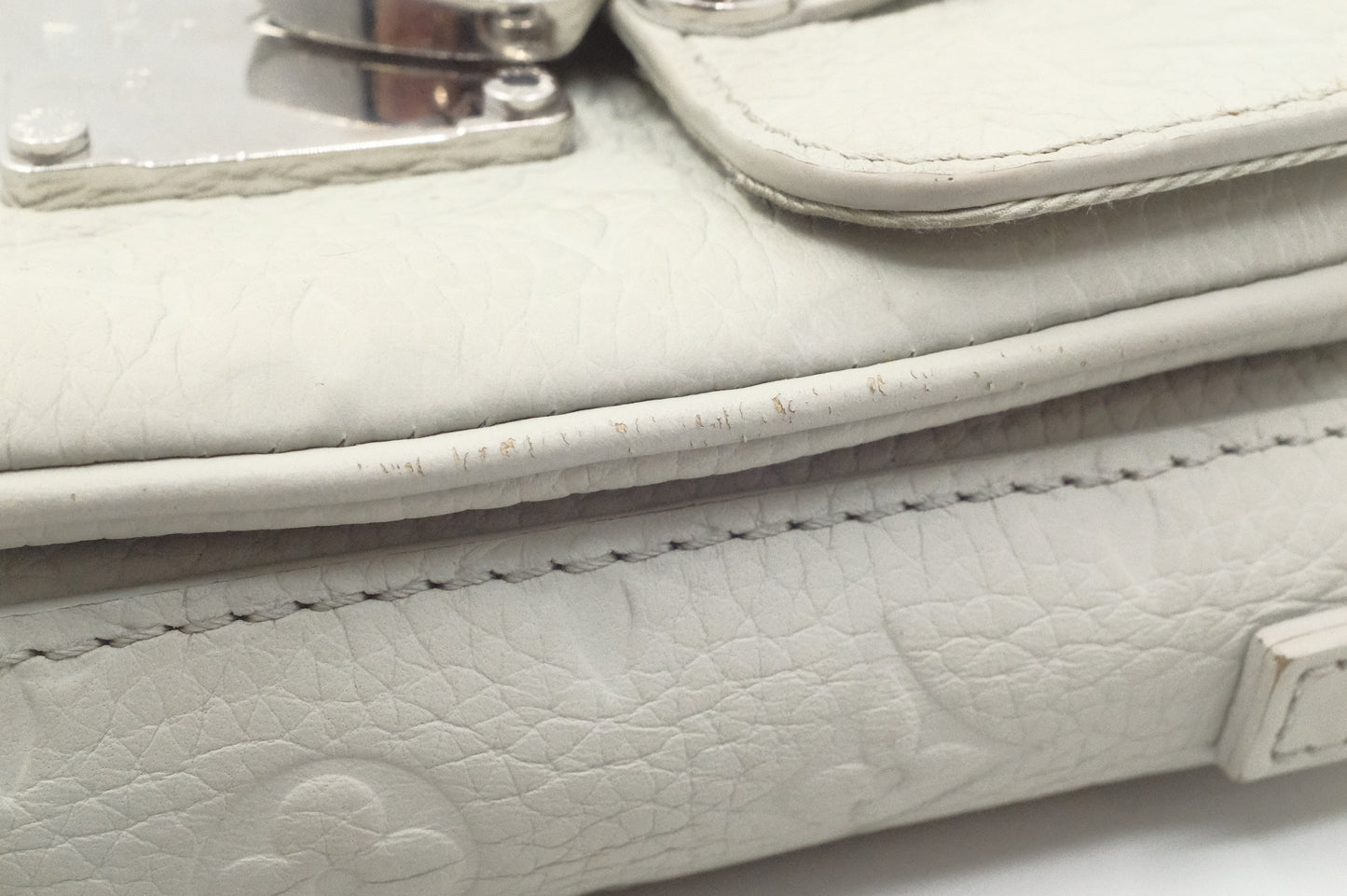 Louis Vuitton S-Lock Wearable Wallet in Mineral Grey Taurillon Leather