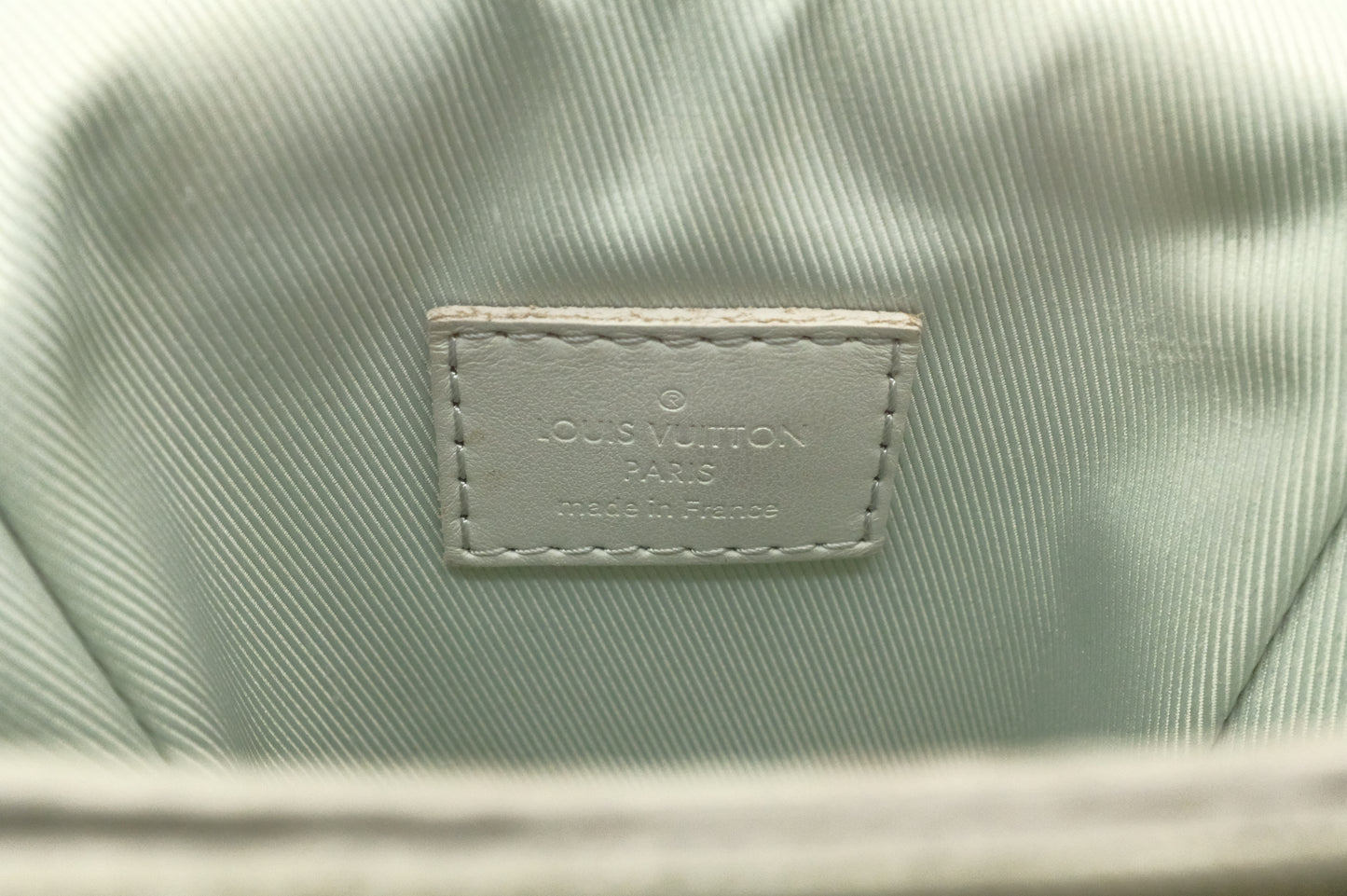 Louis Vuitton S-Lock Wearable Wallet in Mineral Grey Taurillon Leather