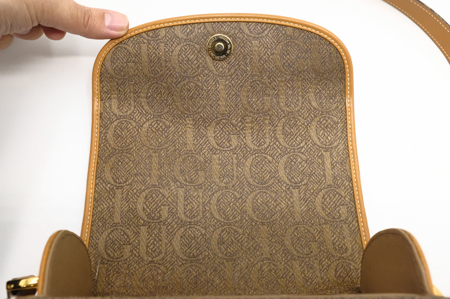 Gucci Crossbody in Brown Canvas