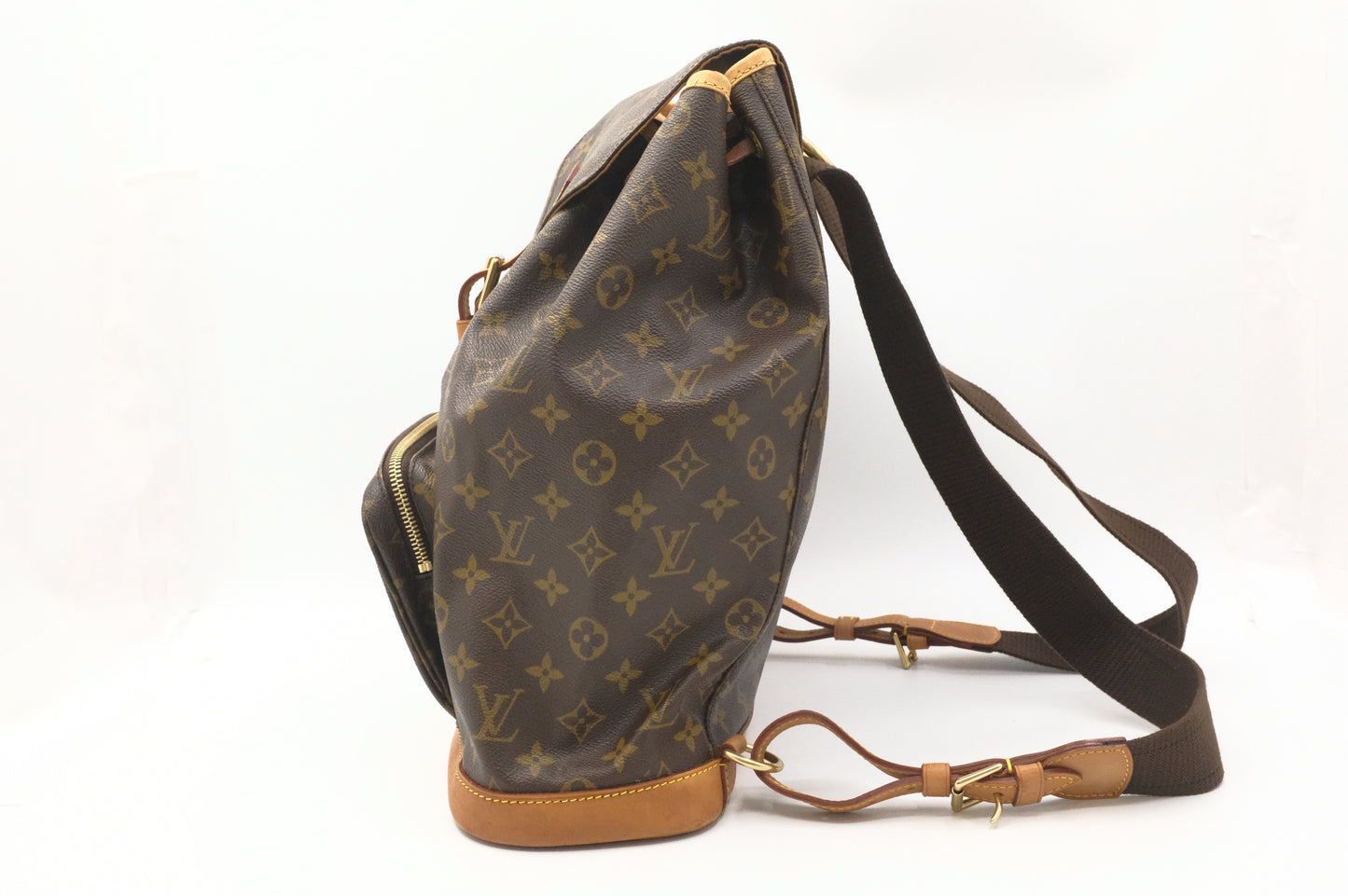 Louis Vuitton Montsouris GM in Monogram Canvas