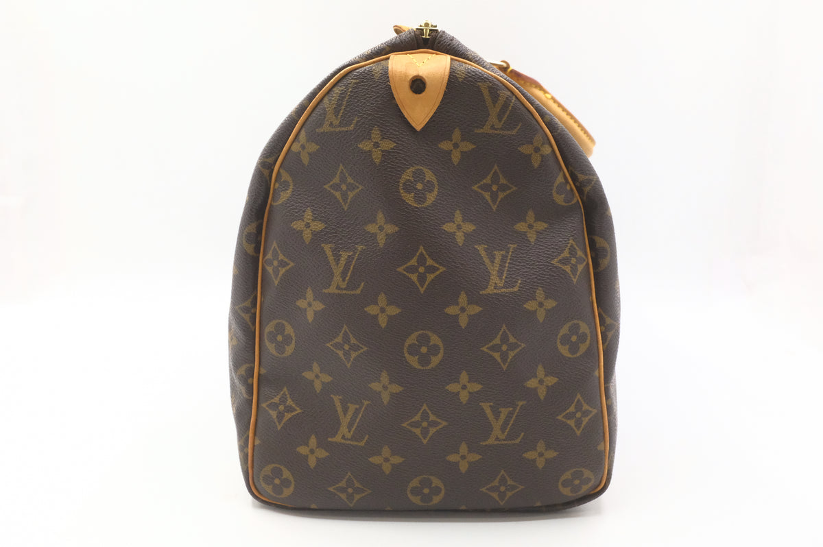 Louis Vuitton Speedy 40 in Monogram Canvas