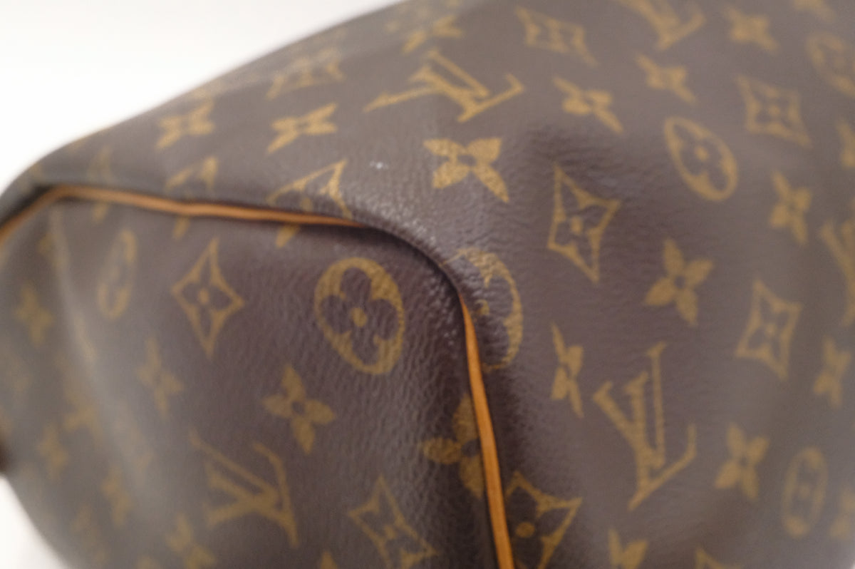 Louis Vuitton Speedy 40 in Monogram Canvas