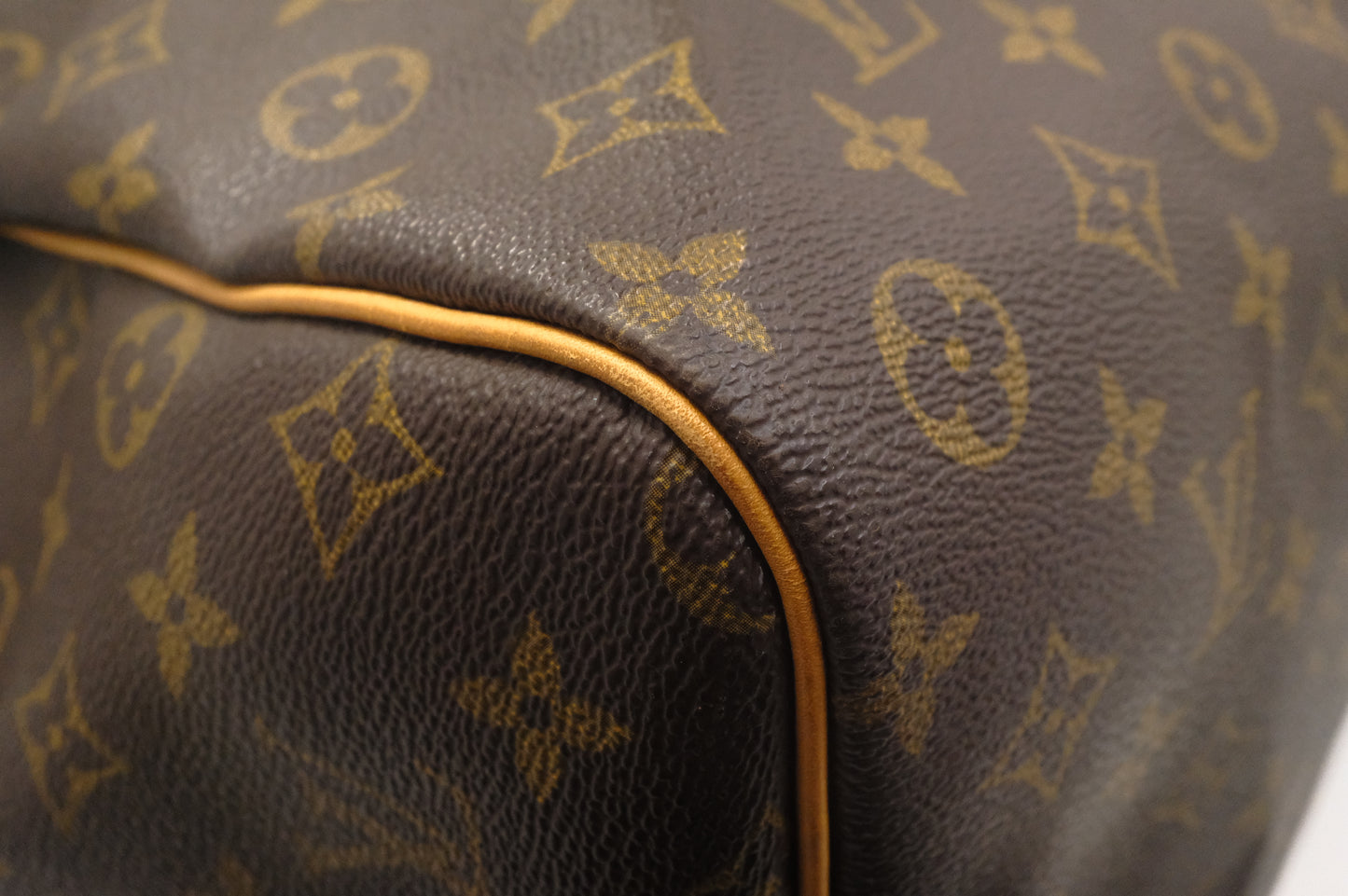Louis Vuitton Keepall 60 Bandouliere in Monogram Canvas