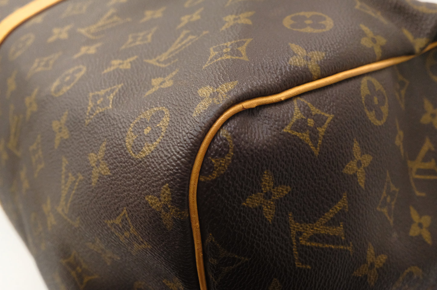 Louis Vuitton Keepall 60 Bandouliere in Monogram Canvas