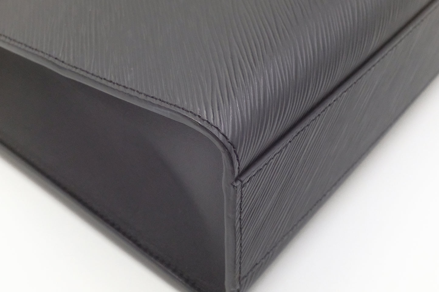 Louis Vuitton Sac Plat PM in Black Epi Leather