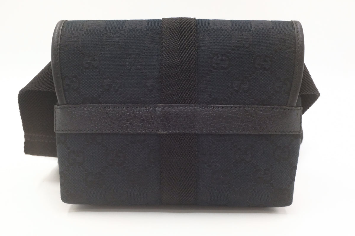 Gucci Waist Bag in Black GG Canvas