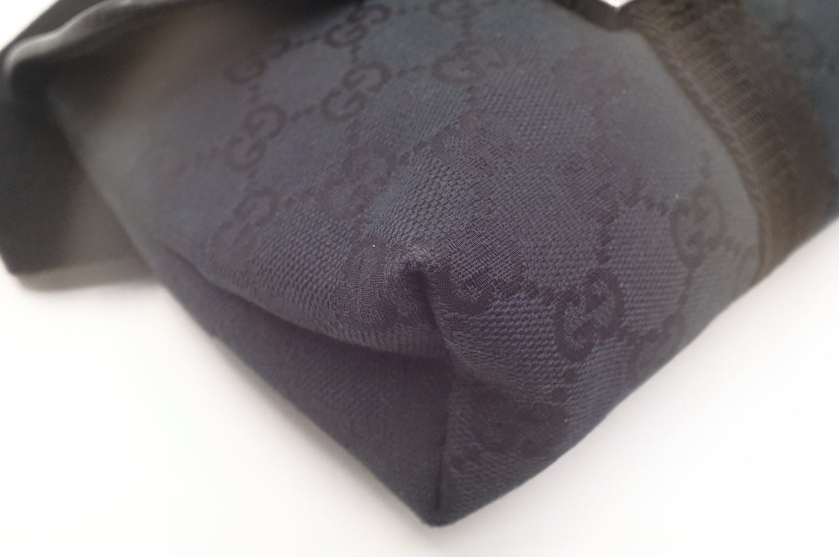 Gucci Waist Bag in Black GG Canvas