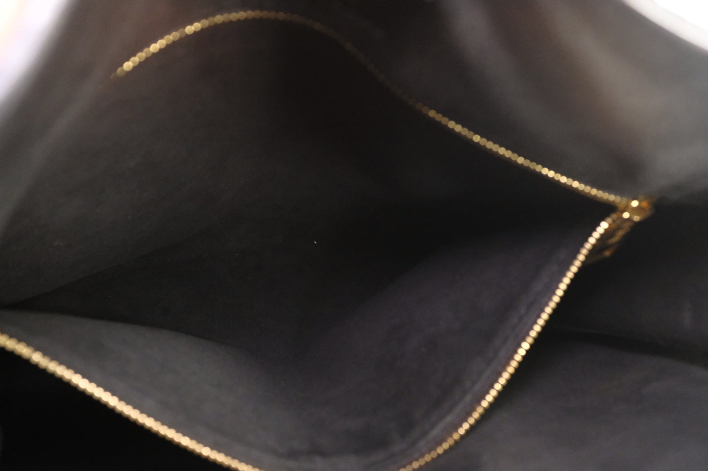 Louis Vuitton Sac Plat PM in Black Epi Leather