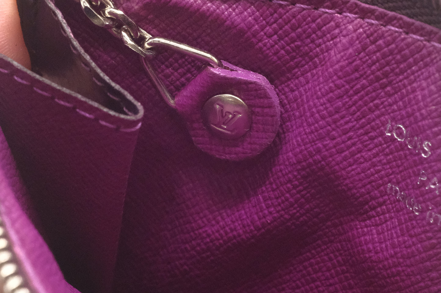 Louis Vuitton Pochette Cles in Purple Epi Leather