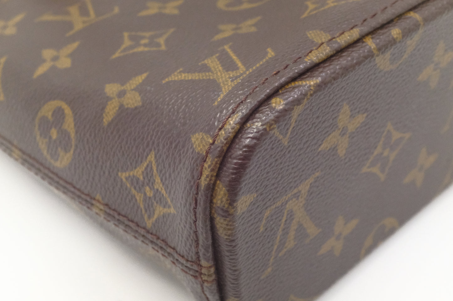Louis Vuitton Vavin PM in Monogram Canvas