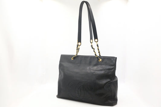 Chanel Large Tote Bag in Black Caviar Leather