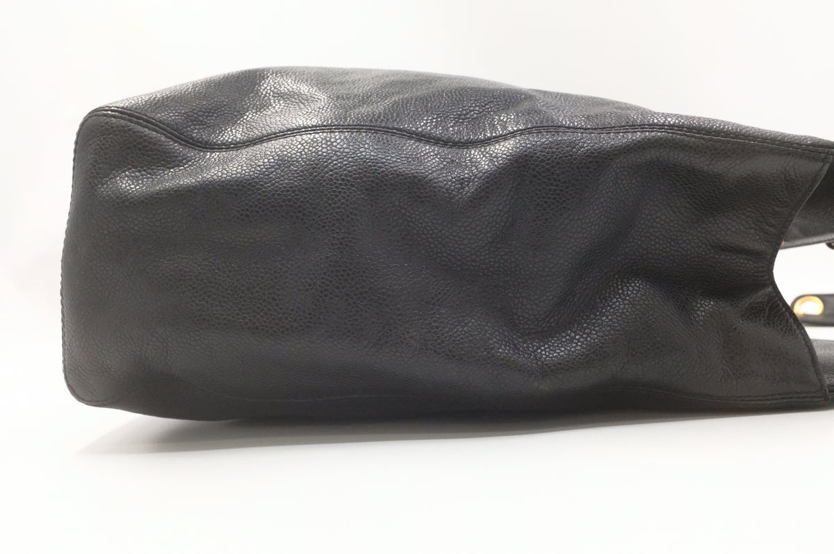 Chanel Large Tote Bag in Black Caviar Leather