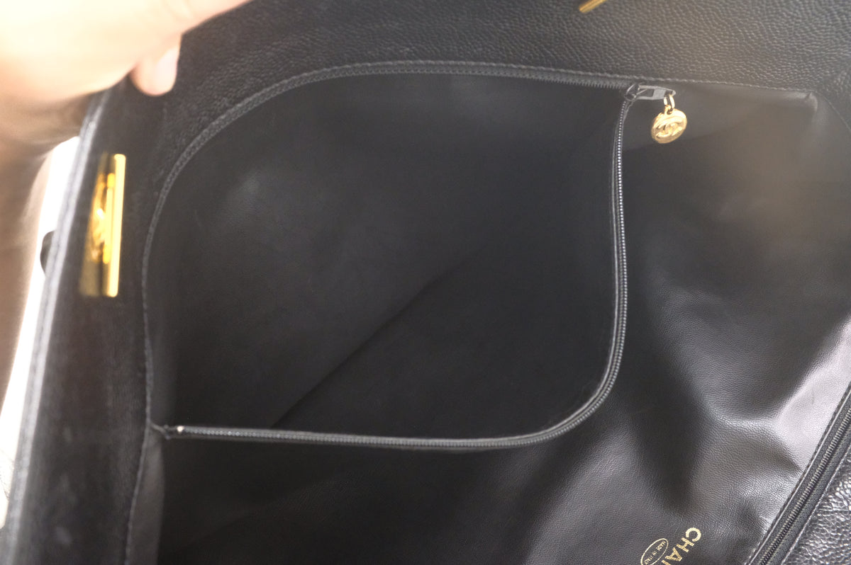 Chanel Large Tote Bag in Black Caviar Leather
