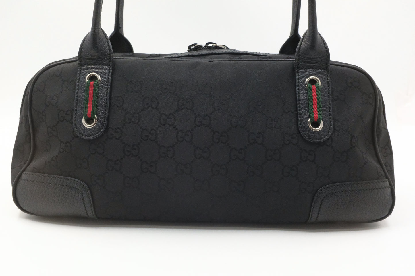Gucci Shoulder Bag in Black GG Canvas