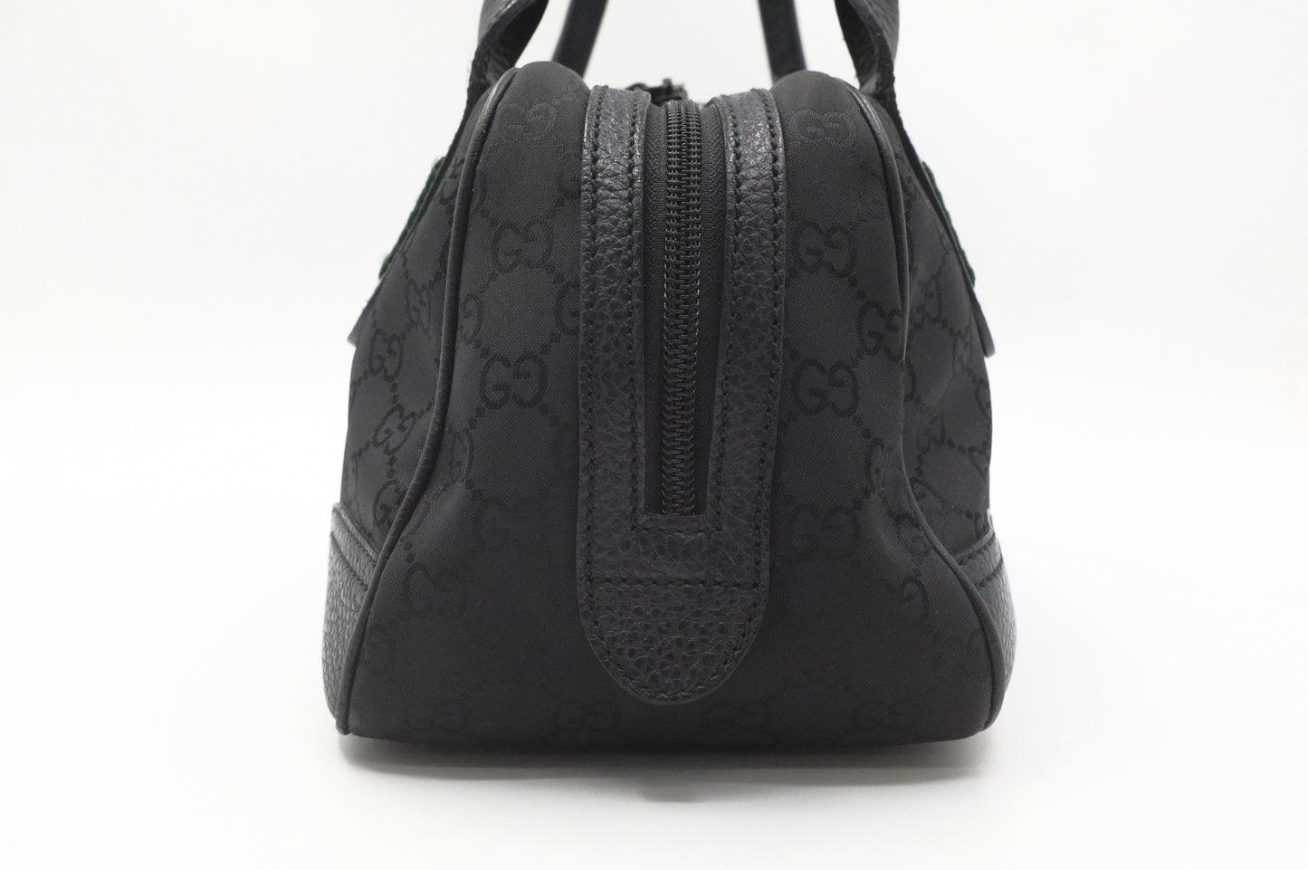 Gucci Shoulder Bag in Black GG Canvas