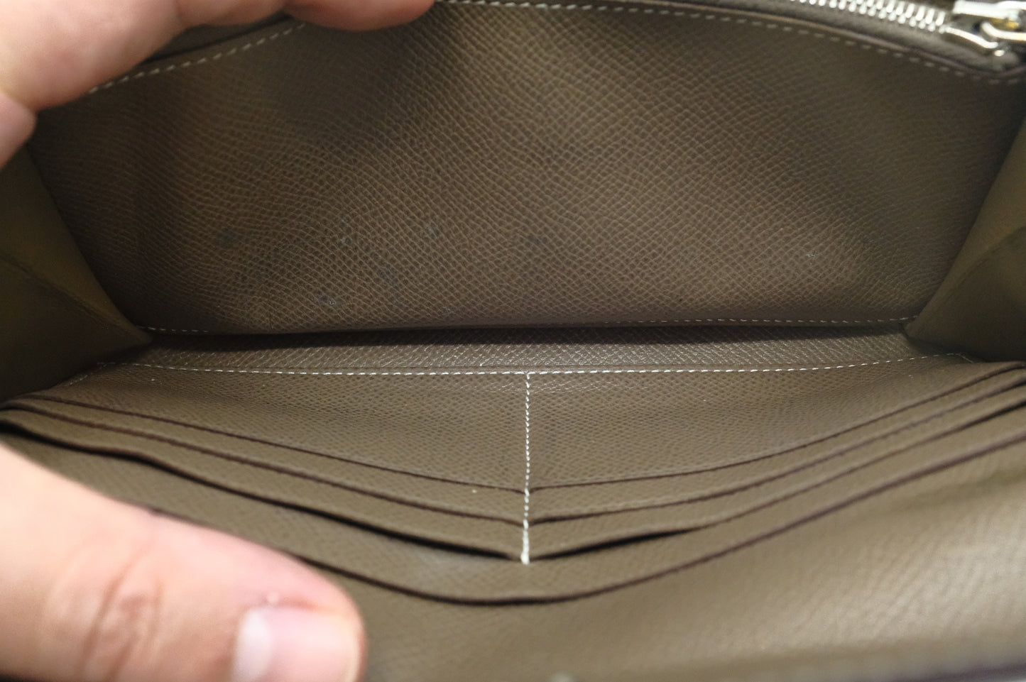 Hermes Kelly Wallet in Etoupe Epsom Leather