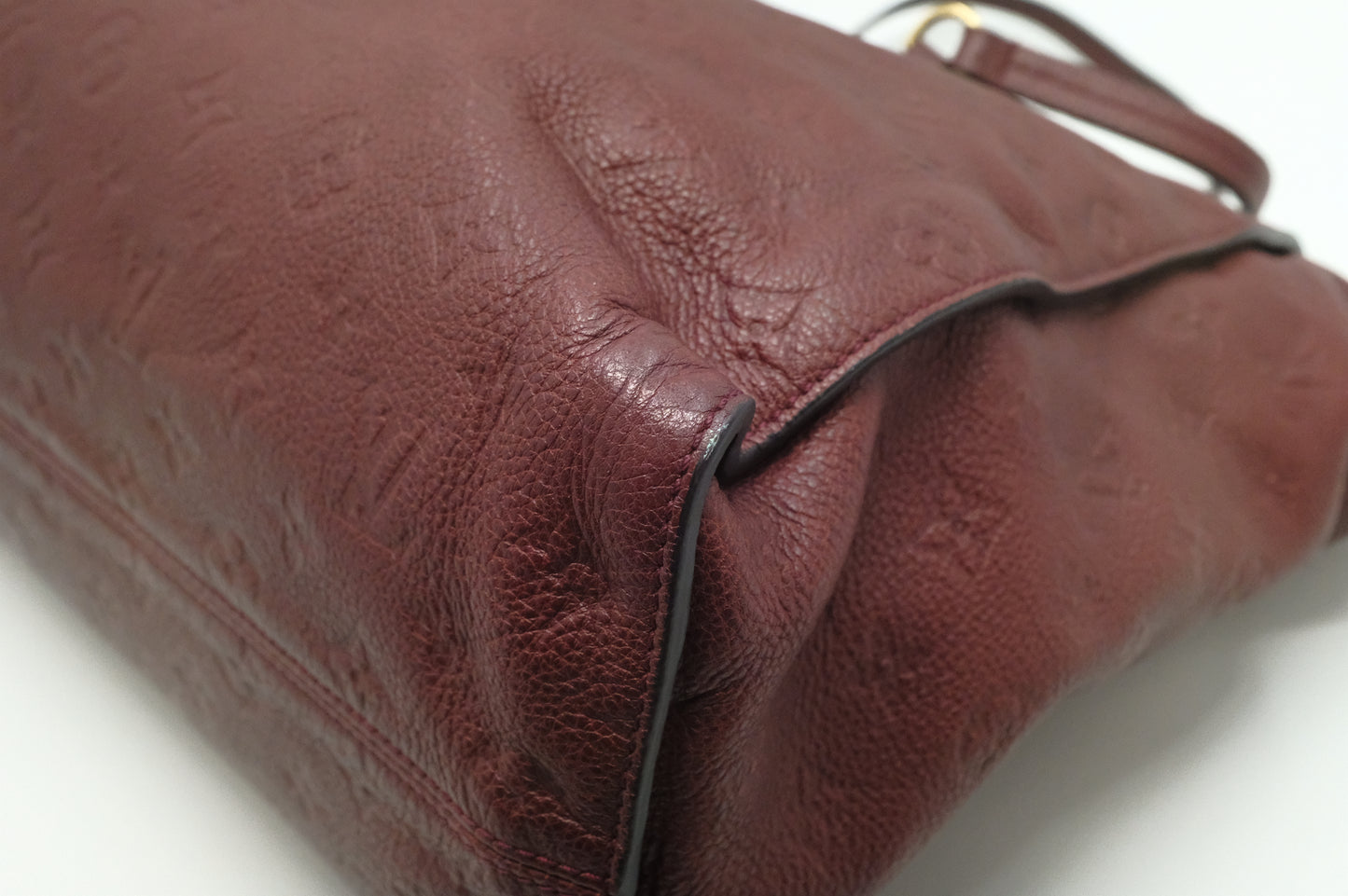 Louis Vuitton Lumineuse in Burgundy Empreinte Leather