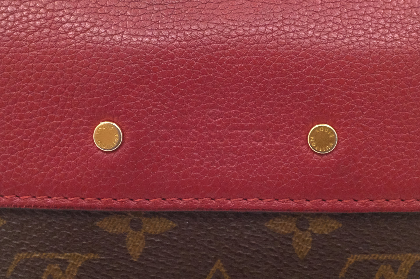 Louis Vuitton Pallas Chain Shoulder Bag in Red Leather and Monogram Canvas