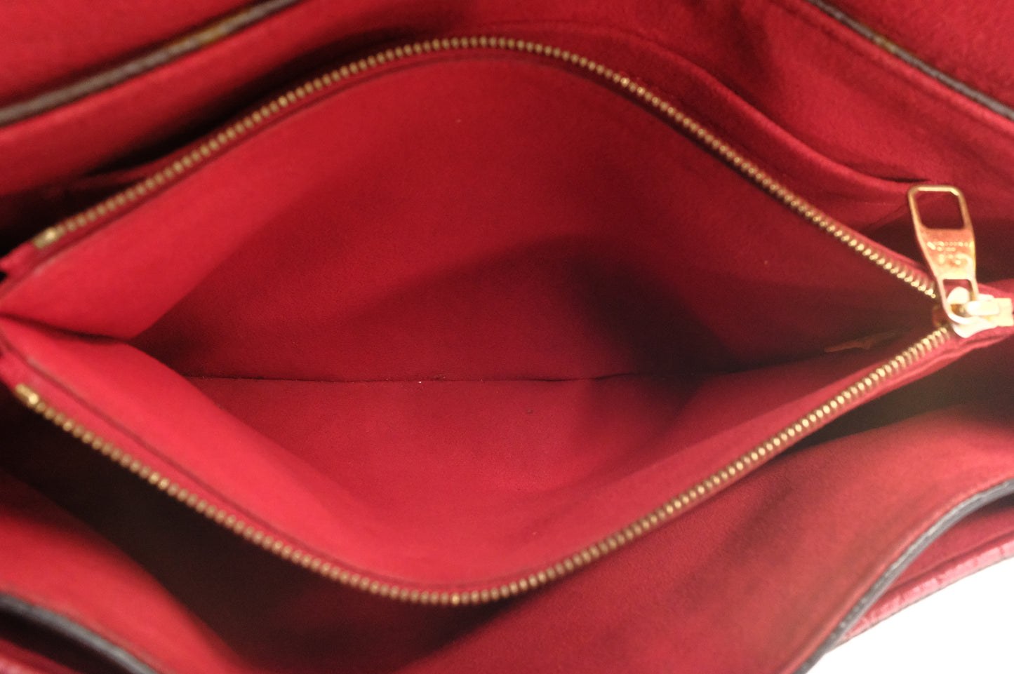 Louis Vuitton Pallas Chain Shoulder Bag in Red Leather and Monogram Canvas