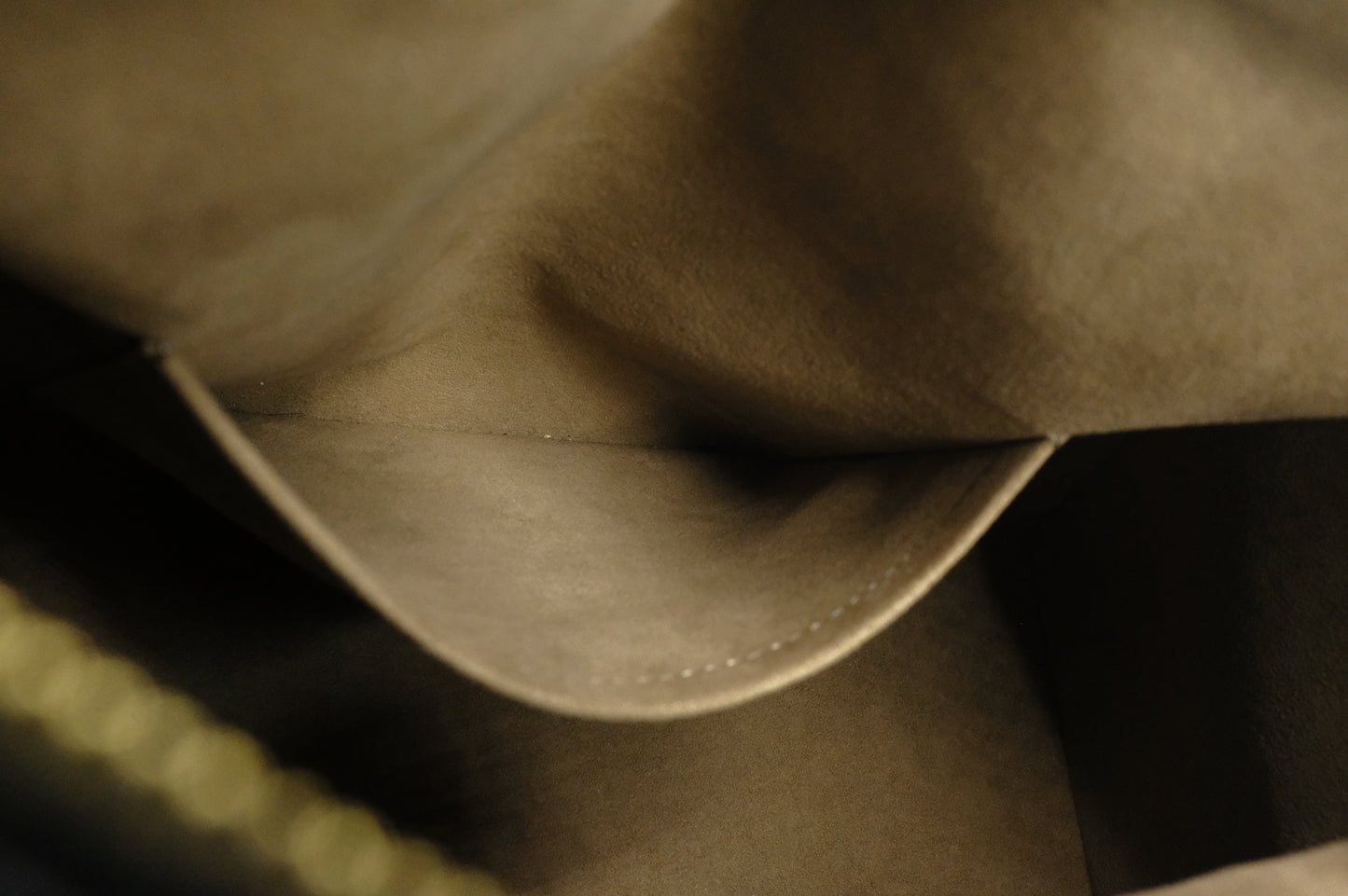 Louis Vuitton Speedy 30 in Black Multicolor Monogram Canvas