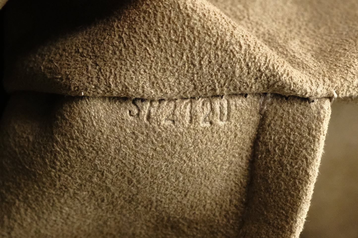 Louis Vuitton Speedy 30 in Black Multicolor Monogram Canvas