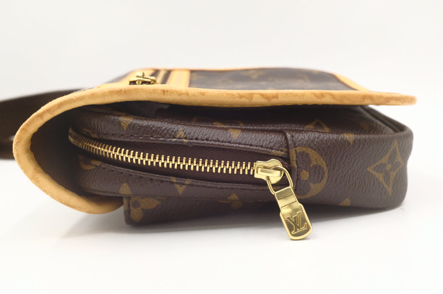 Louis Vuitton Bosphore Bumbag in Monogram Canvas