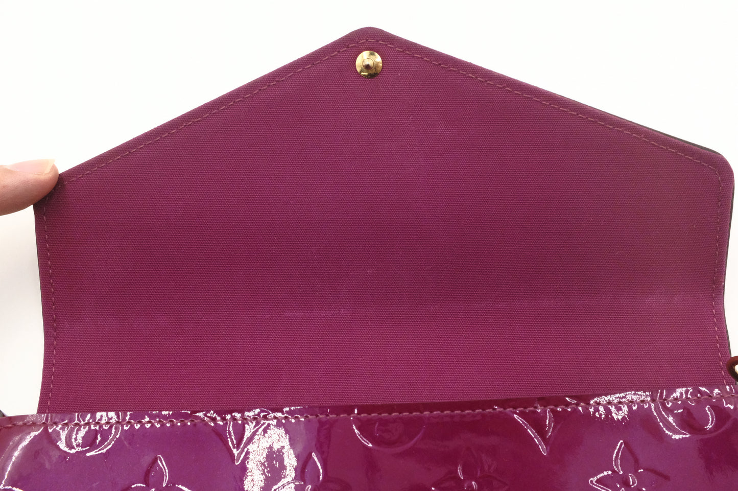 Louis Vuitton Pochette Felicie in Metallic Pink Vernis Leather